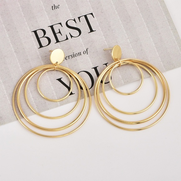 **SHIVANI* Gold Round Layer Fashion Dangle Earrings - Picture 1 of 5